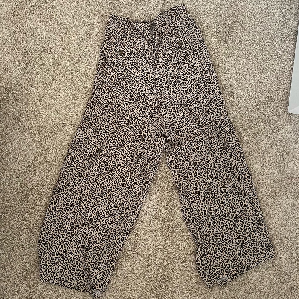 Flowy cheetah print pants